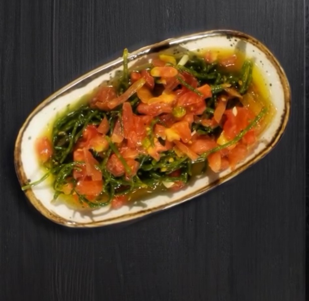 Sea beans with olive oil